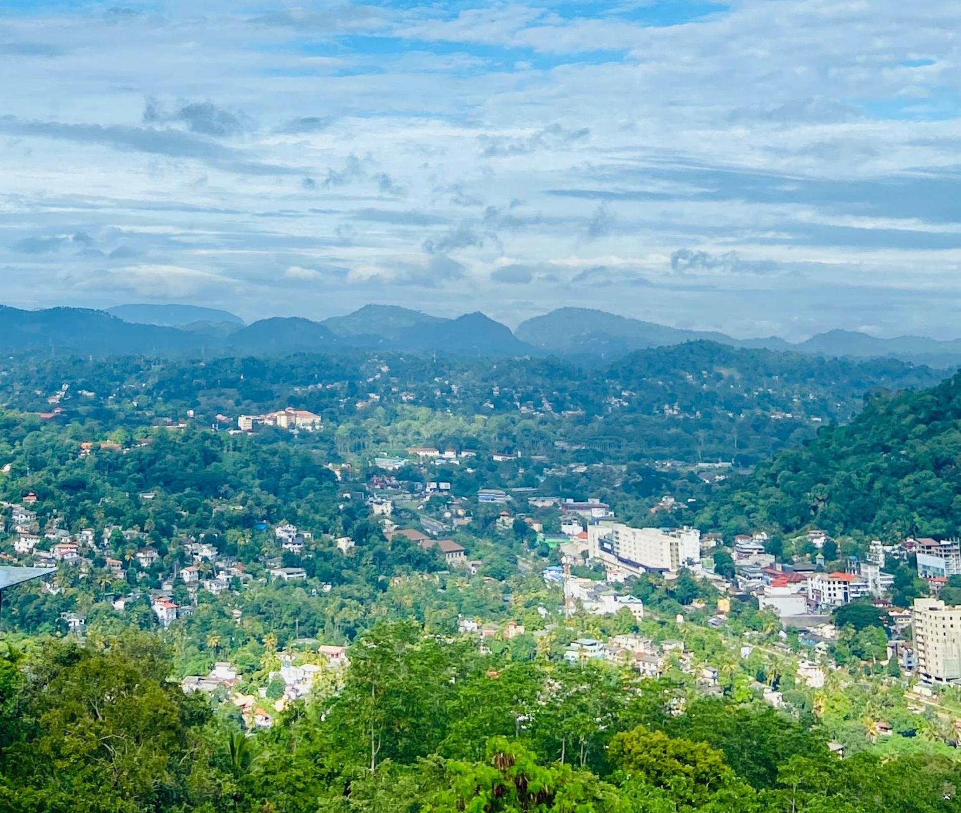 Hotel Kandyan View "Free Pickup From Kandy City" Exteriör bild